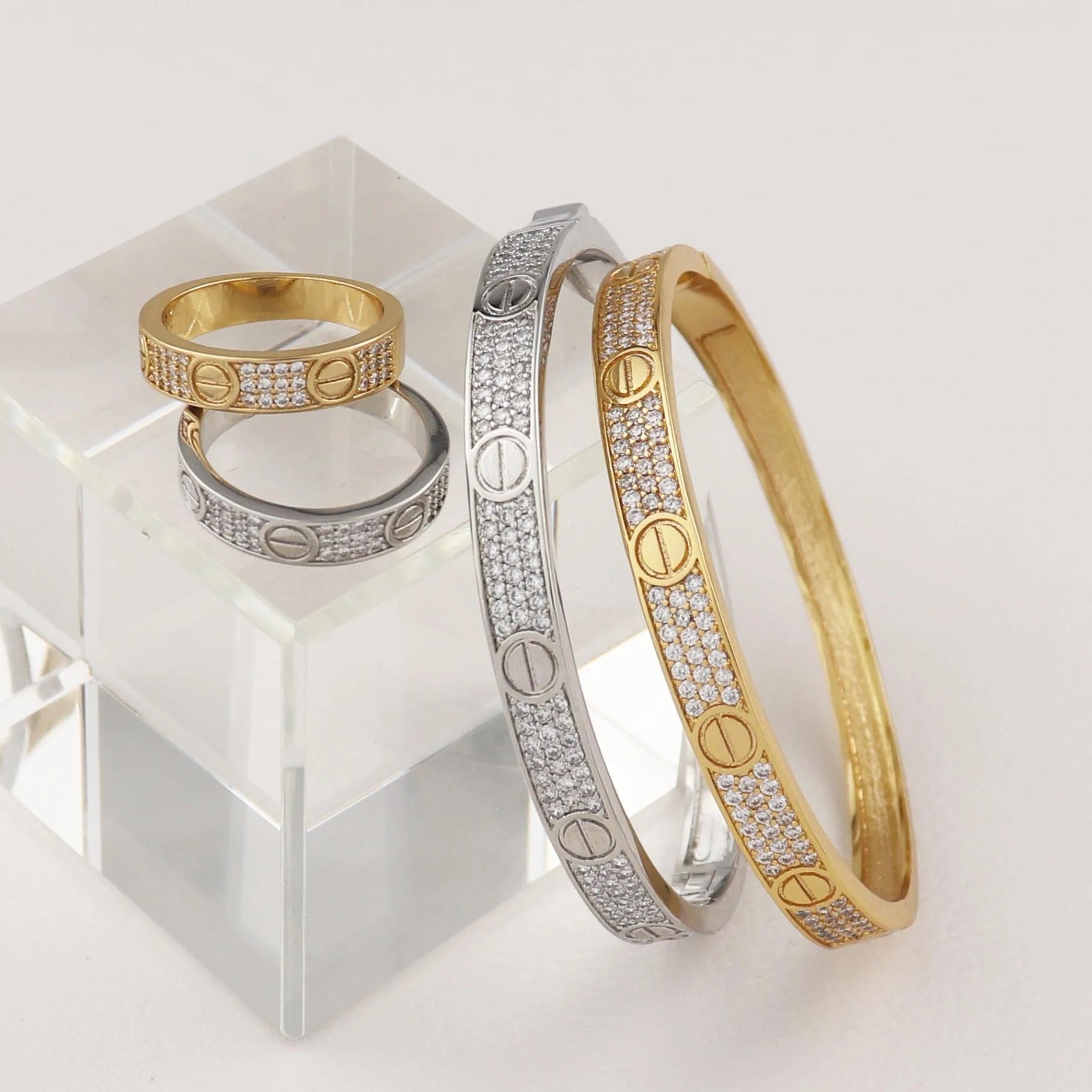 Classic Love band set